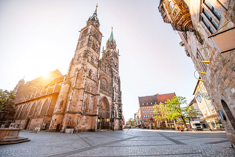 Here you can see a picture of the city of Nuremberg, where INTERLINE offers exclusive limousine and chauffeur service. 