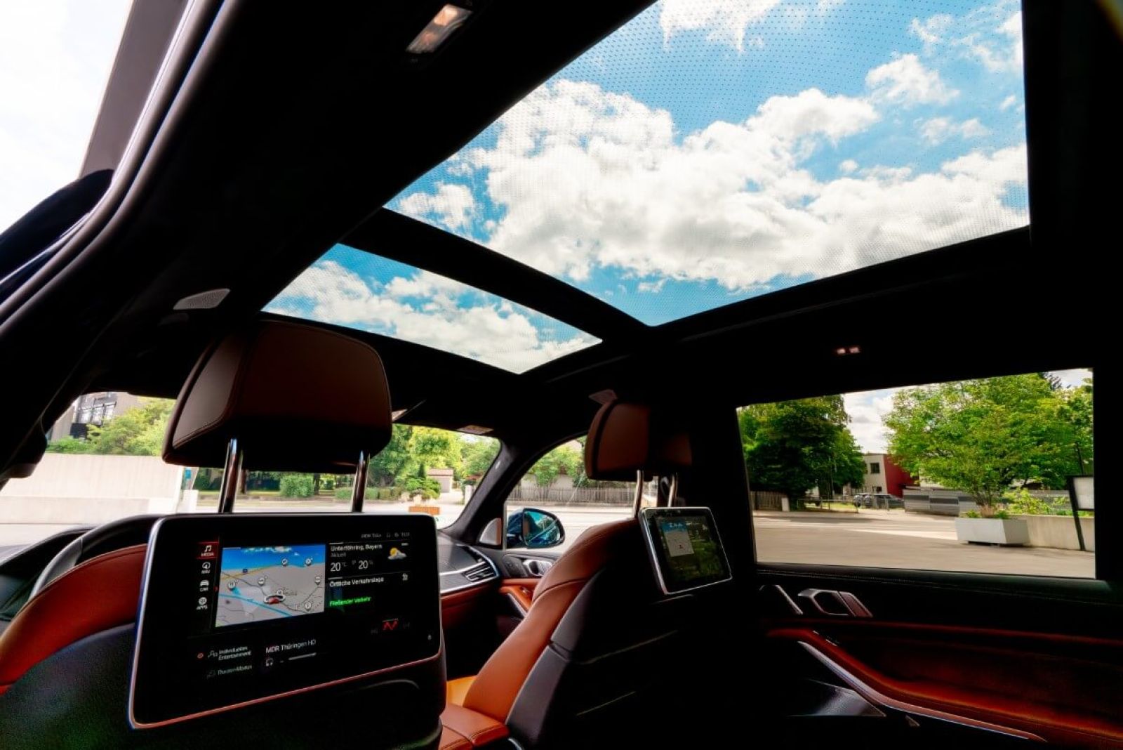 SUV BMW X7 M60i xDrive Innenansicht hinten.
